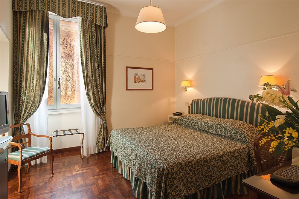 Borghese Contemporary 4* Rom